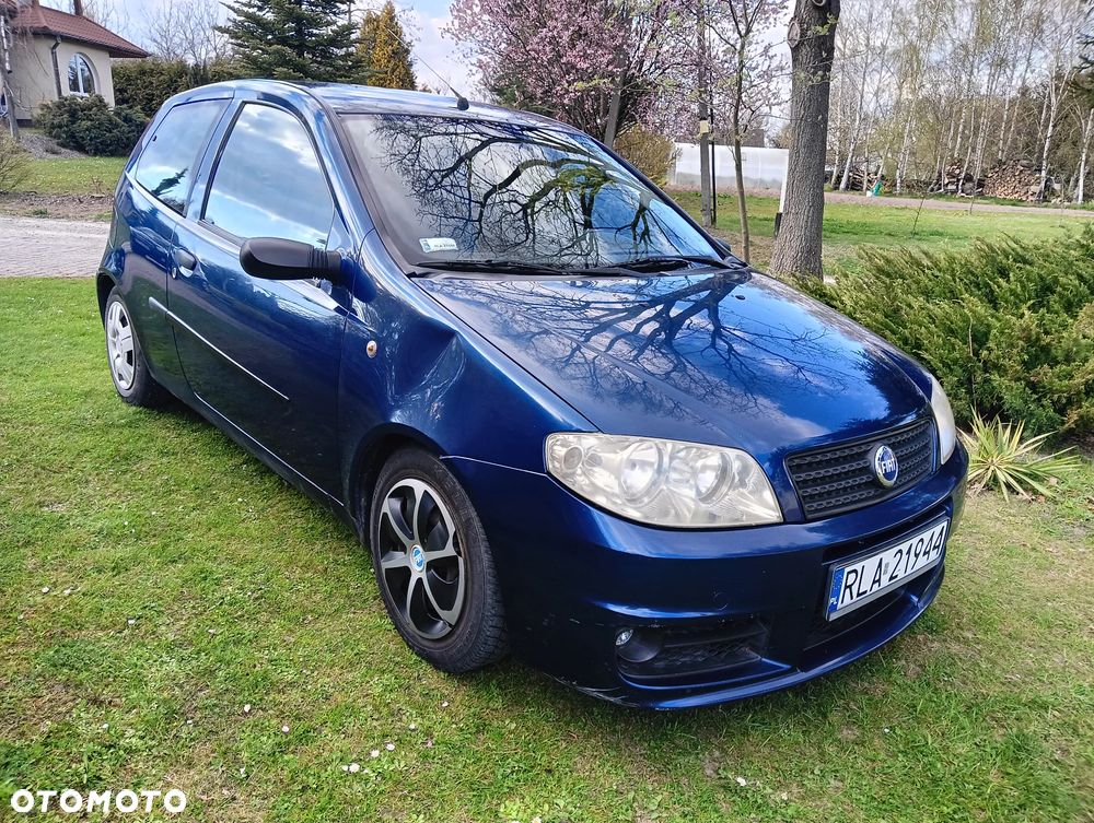 Fiat Punto - 18