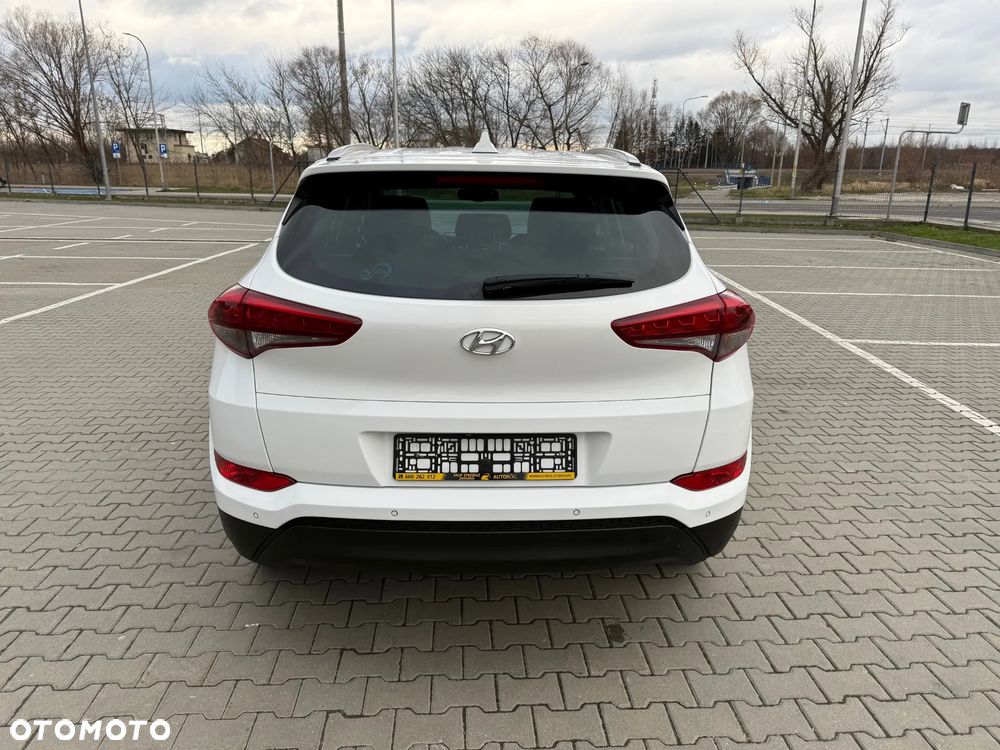 Hyundai Tucson 1.7 CRDI BlueDrive Comfort 2WD - 6