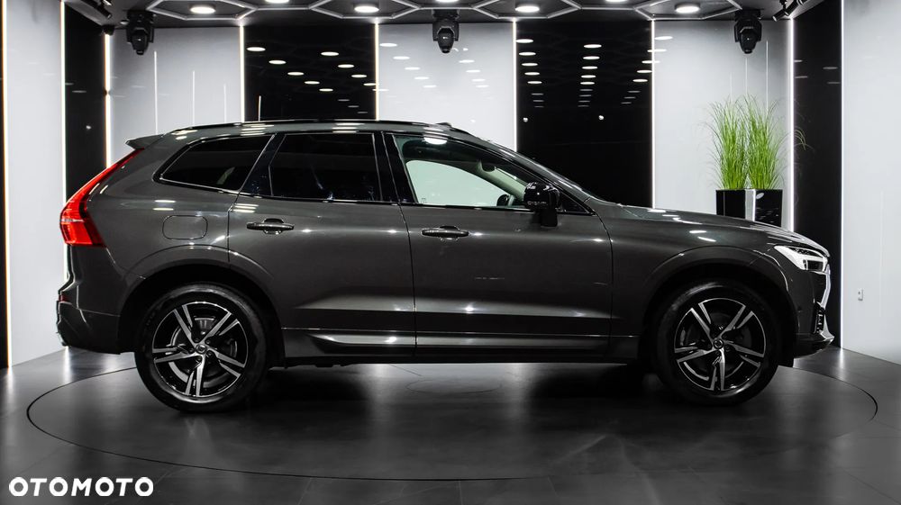 Volvo XC 60 T6 Plug-In Hybrid AWD R-Design - 10
