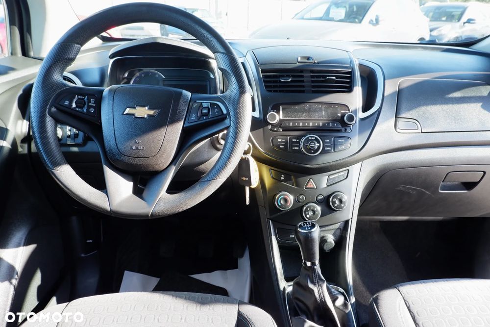 Chevrolet Trax 1.6 LS - 13