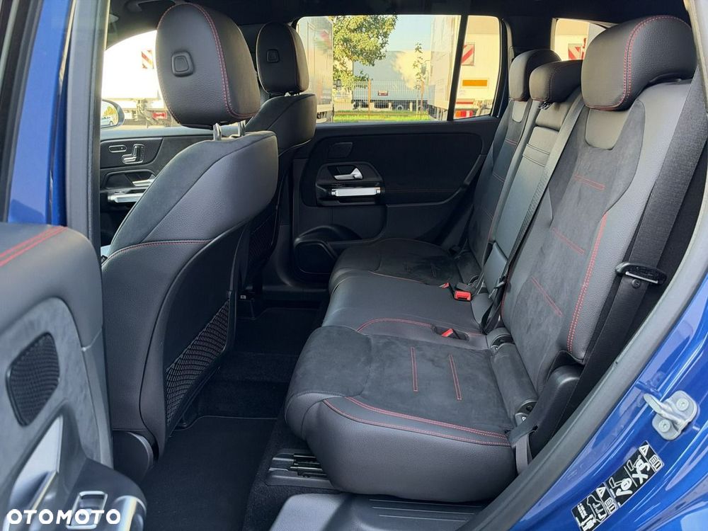 Mercedes-Benz GLB 200 7G-DCT AMG Line - 15