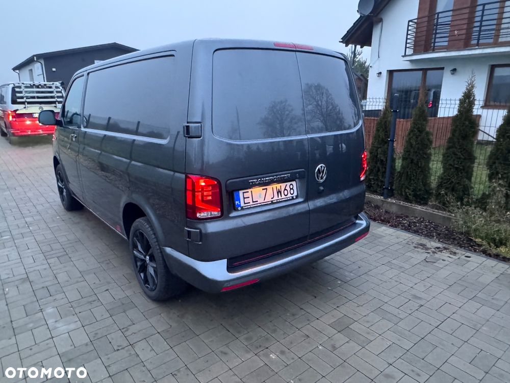 Volkswagen Transporter - 12