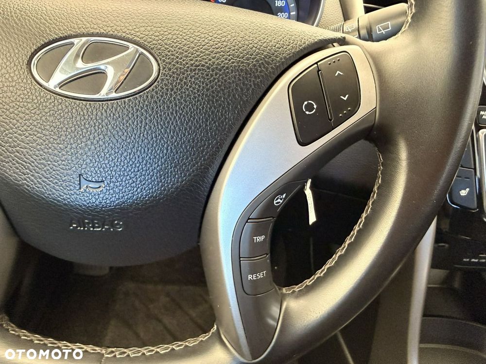 Hyundai i30 1.4 Fifa World Cup Edition - 19