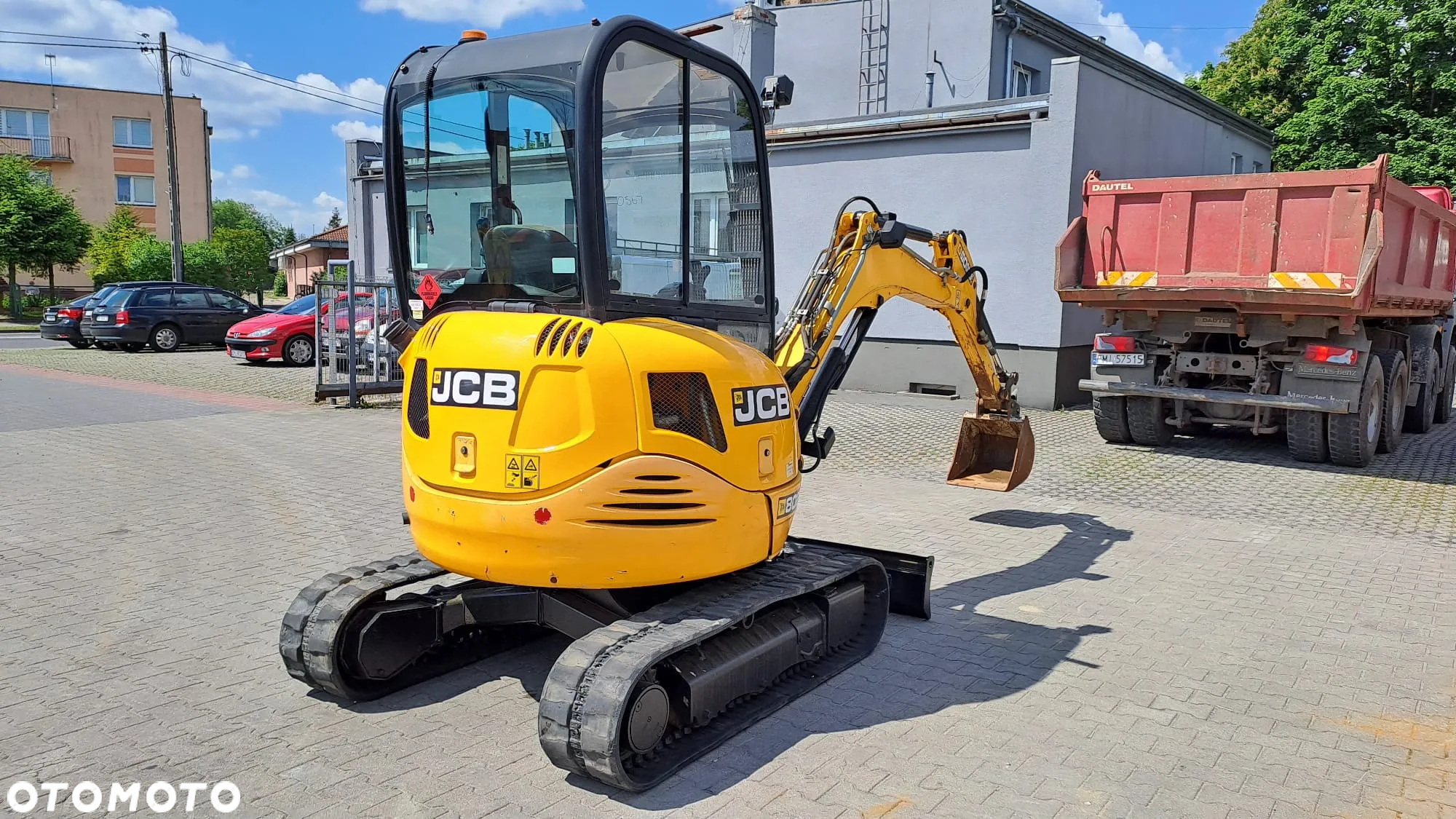 JCB 8025 - 4