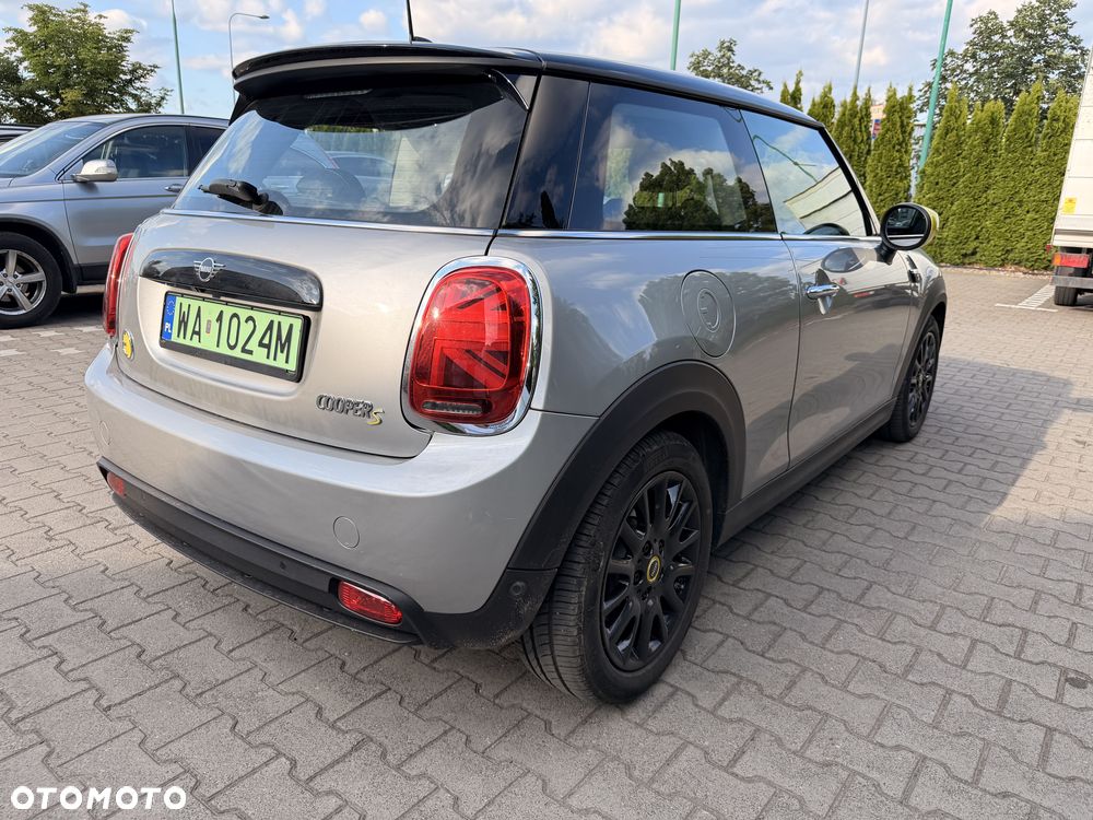 MINI Cooper SE Essential Trim - 12