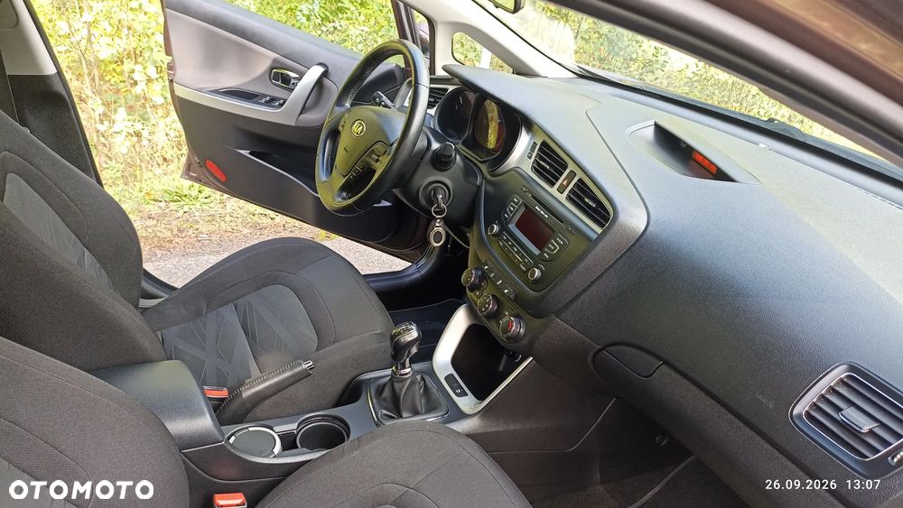 Kia Ceed 1.4 S - 24