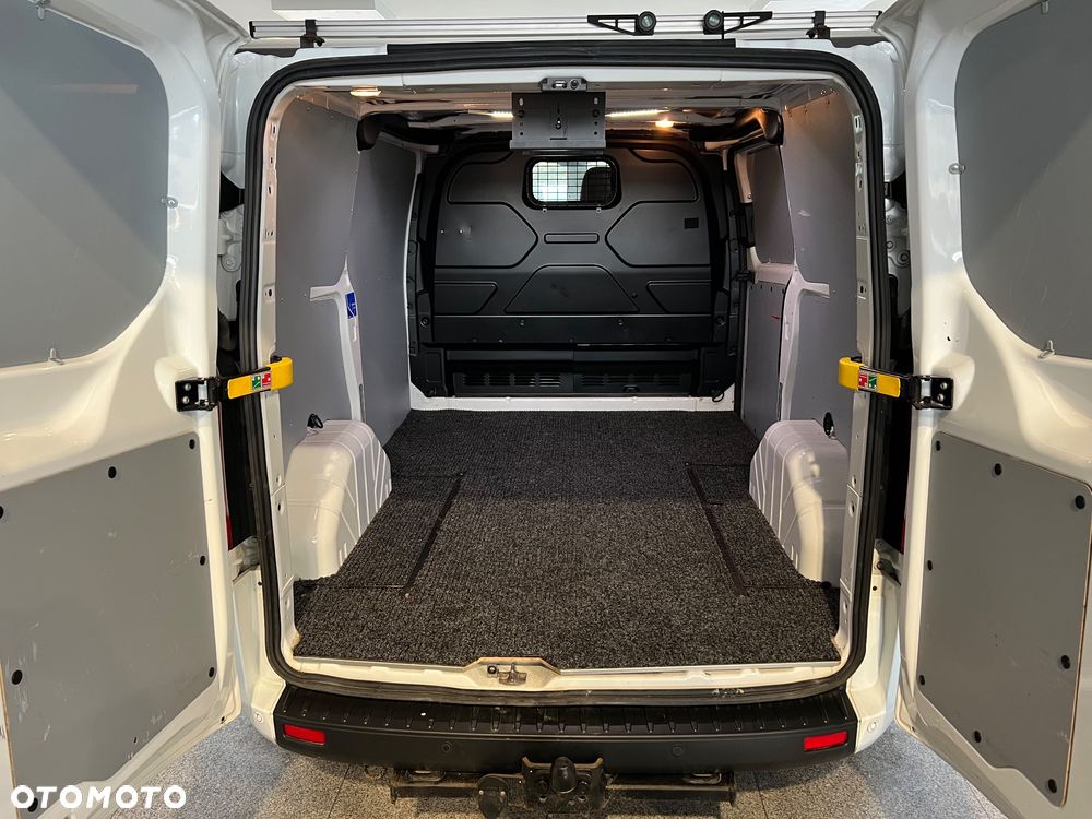 Ford Transit Custom - 14