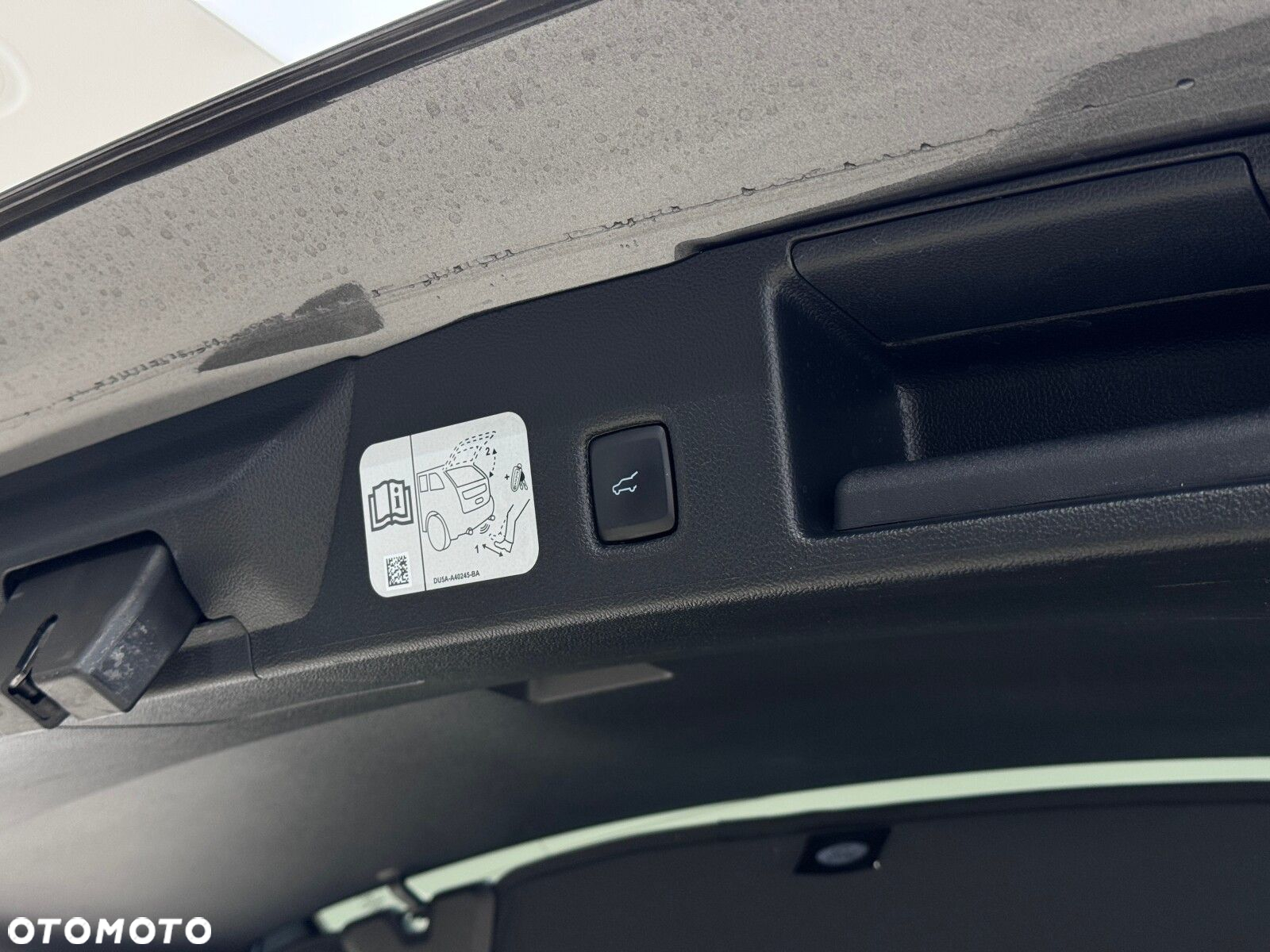 Ford Kuga - 18