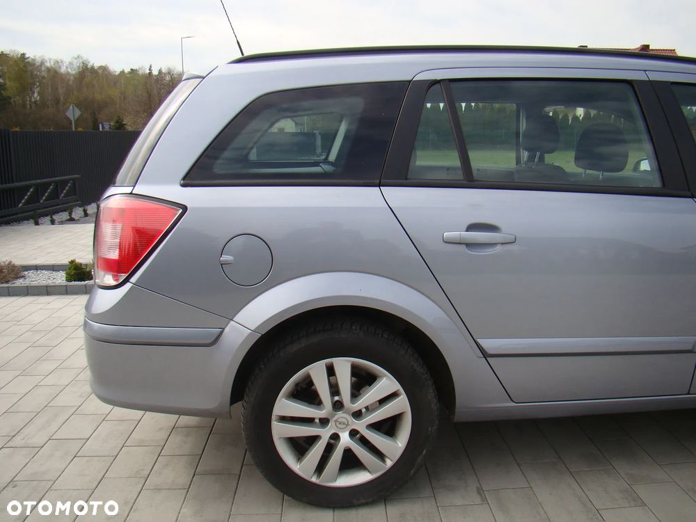 Opel Astra 1.6 Innovation - 10