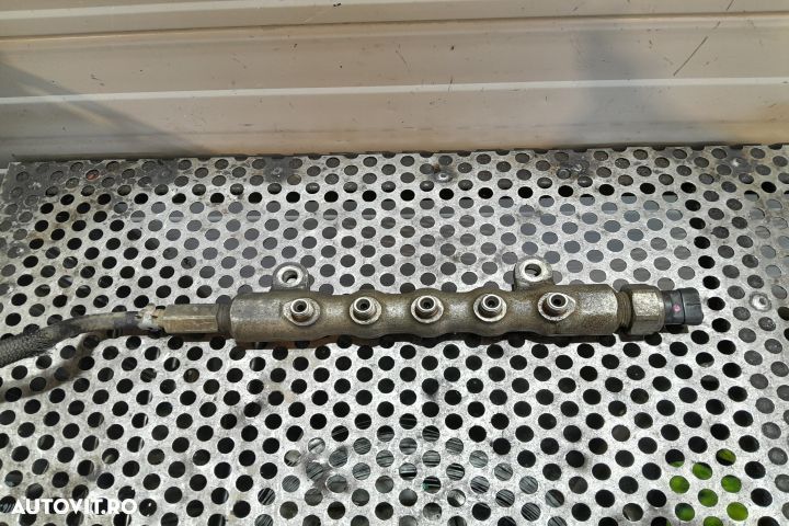 Rampa injectoare 2.2 D Toyota Avensis 2 T25 [facelift] [2006 - 2009] - 2