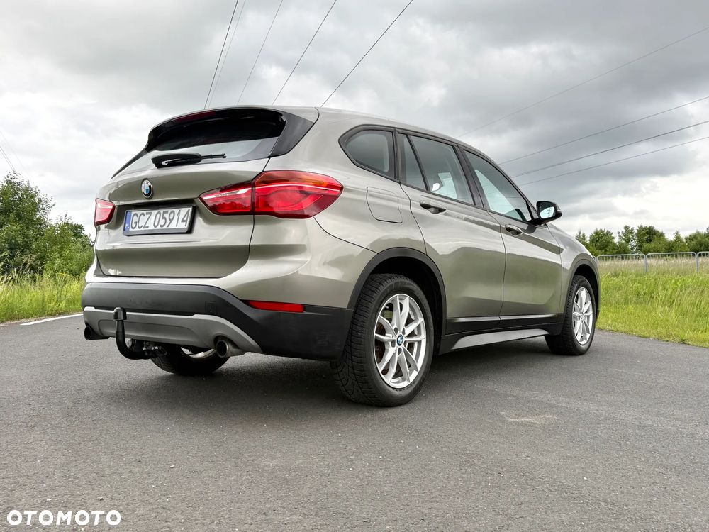 BMW X1 xDrive20d xLine sport - 7