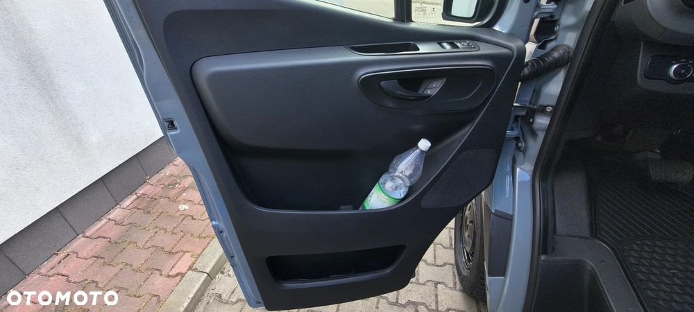 Mercedes-Benz Sprinter - 11