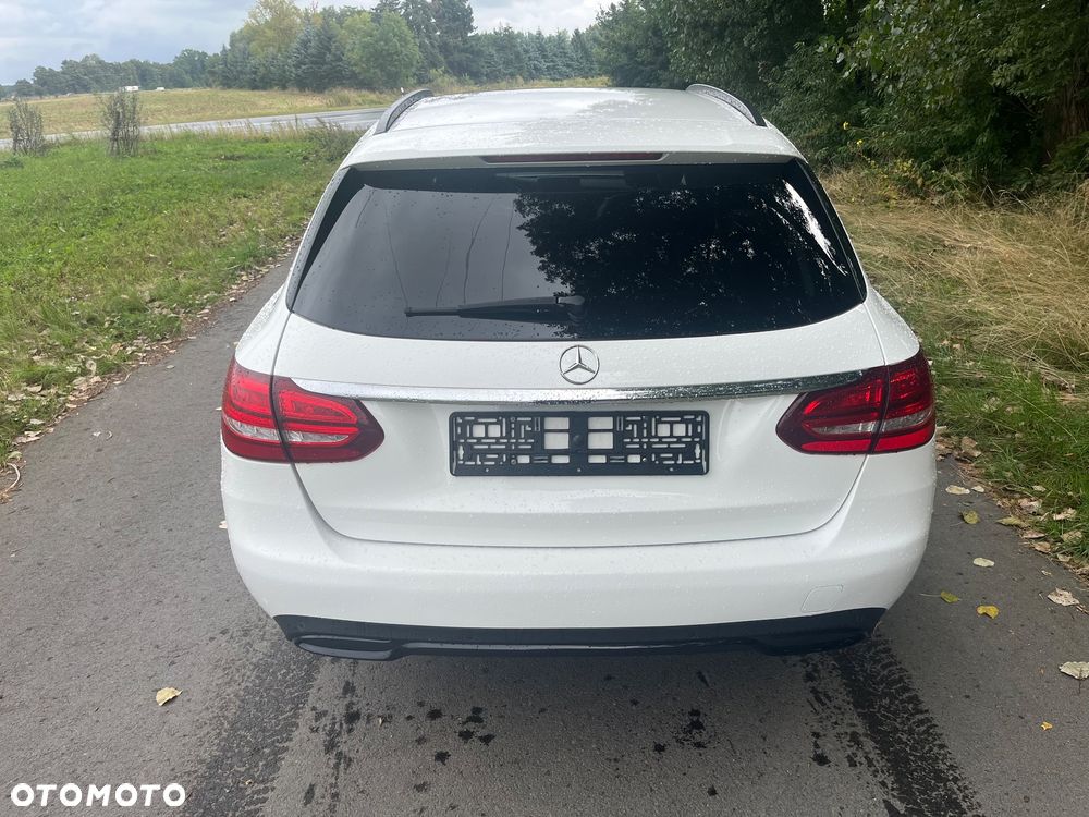 Mercedes-Benz Klasa C 200 d T 7G-TRONIC Avantgarde - 4