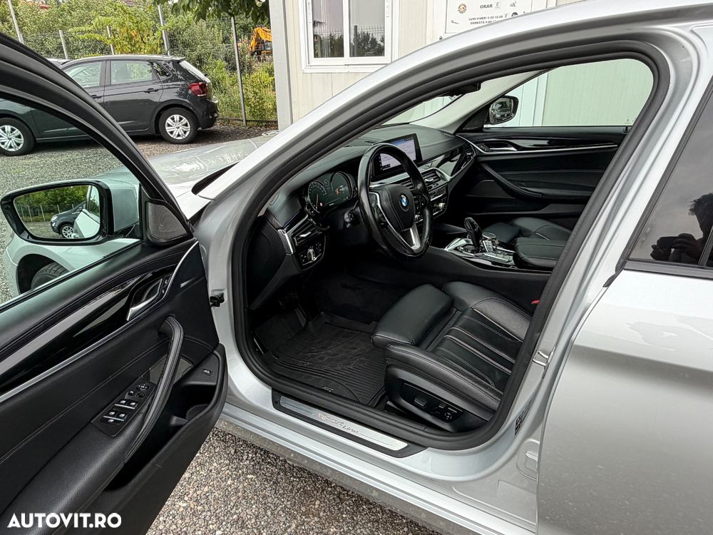BMW Seria 5 530i xDrive Aut. Sport Line - 8