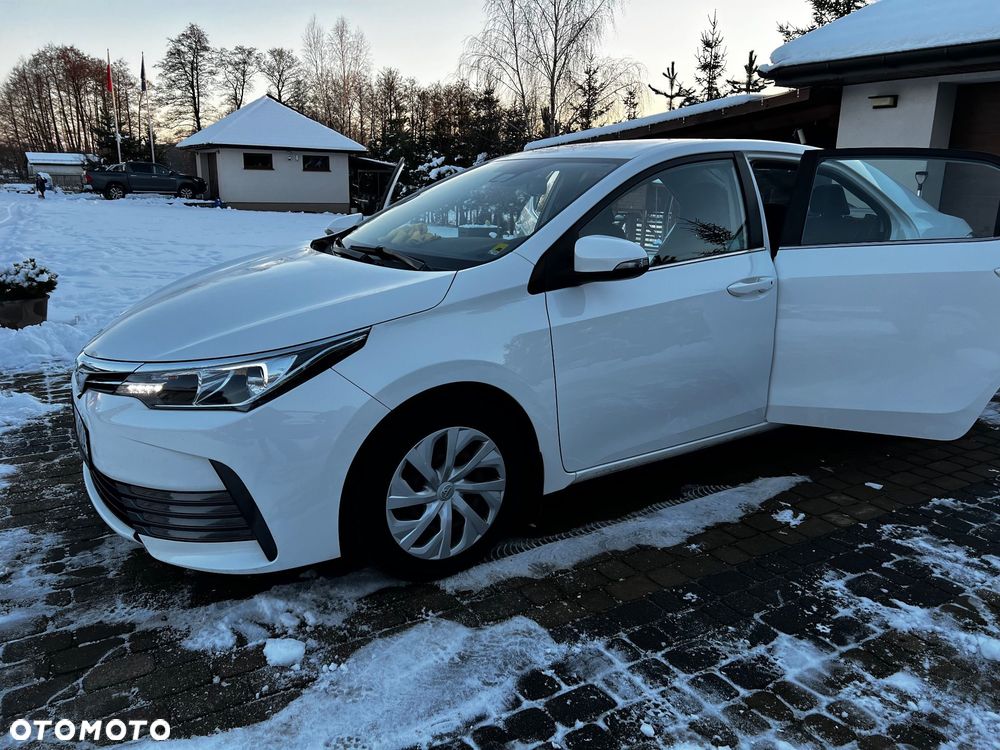 Toyota Corolla 1.4 D-4D Premium EU6 - 1