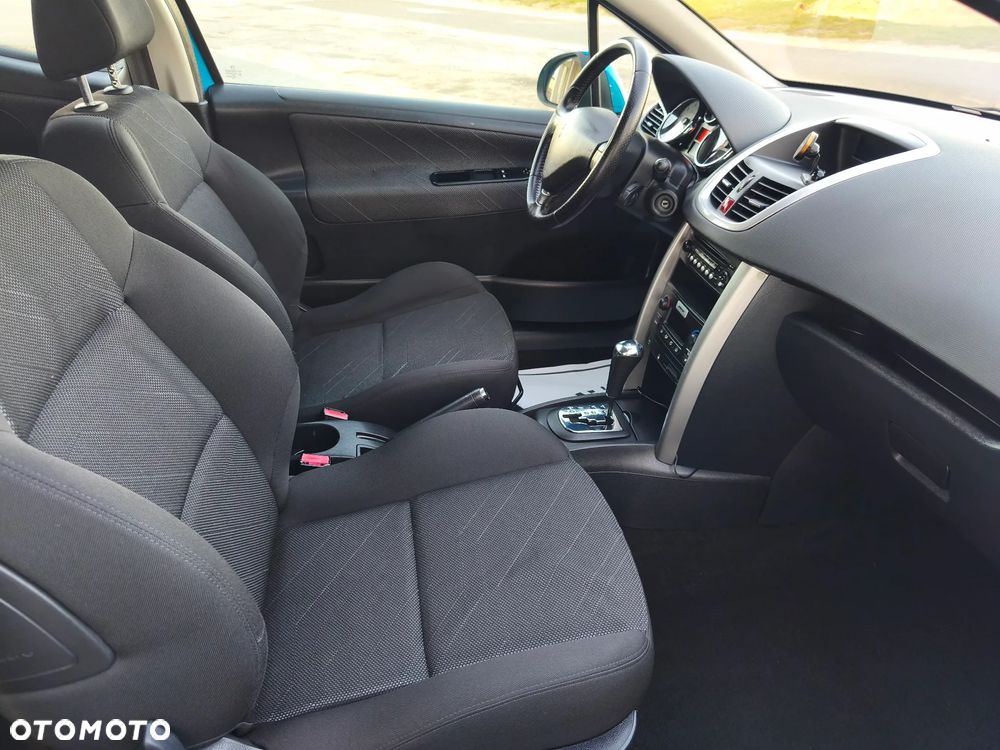 Peugeot 207 120 Automatik Sport - 26