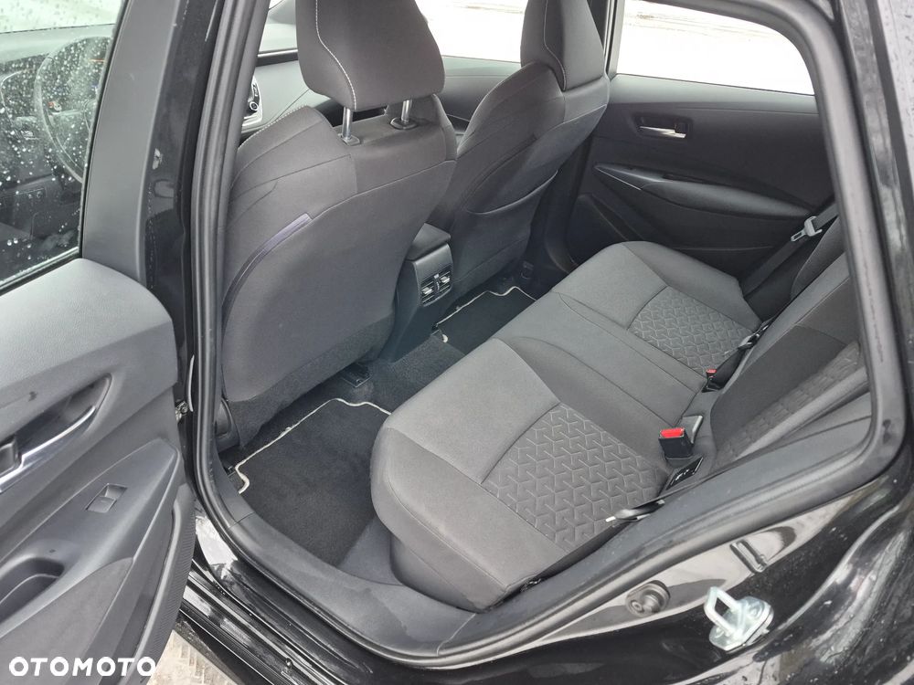 Toyota Corolla 2.0 Hybrid Comfort - 15