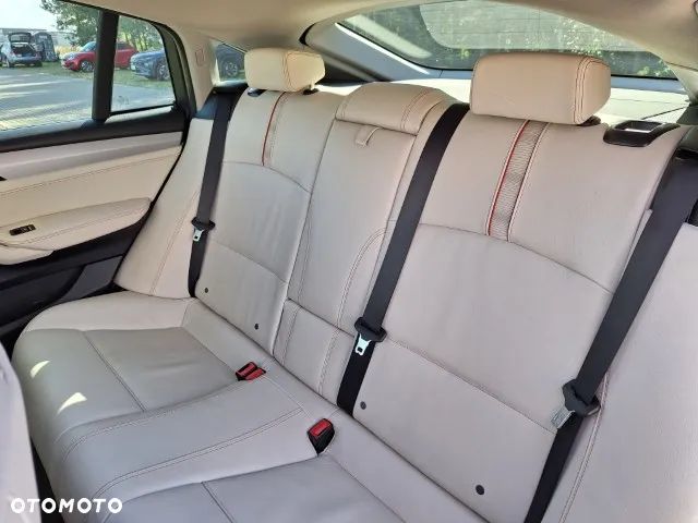BMW X4 xDrive20d xLine - 21