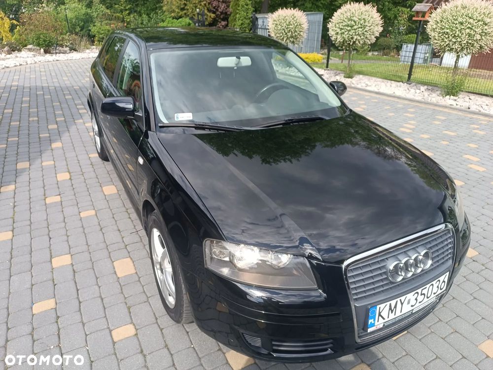 Audi A3 Sportback 1.6 Attraction - 12