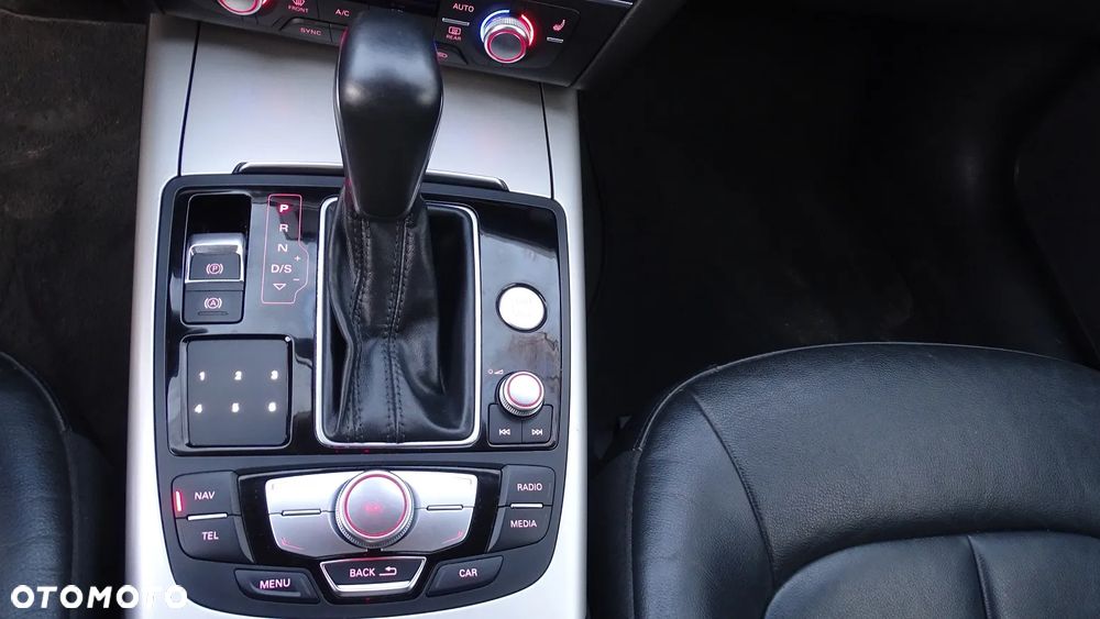 Audi A6 Avant 2.0 TDI Ultra S tronic - 23