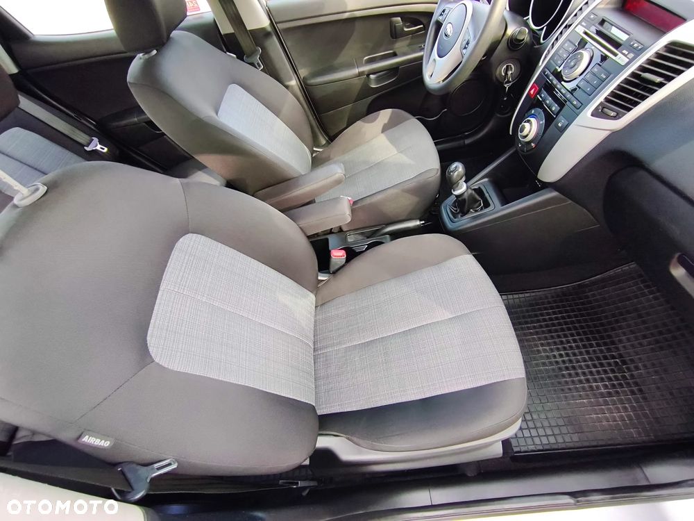 Kia Venga 1.4 M - 15