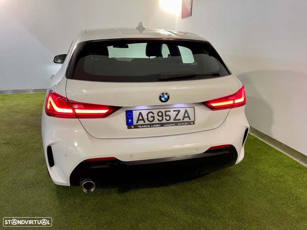 BMW 116 d Pack Desportivo M - 7