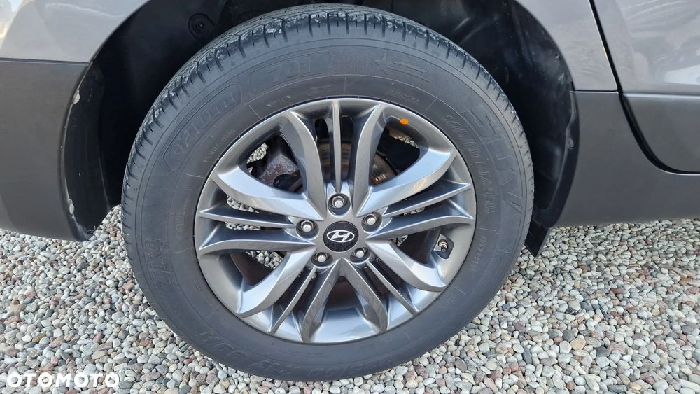 Hyundai ix35 1.7 CRDi Comfort 2WD - 22