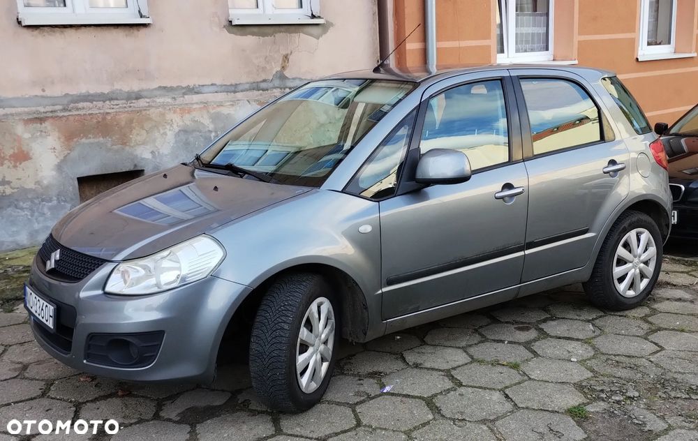 Suzuki SX4 1.6 Comfort - 4