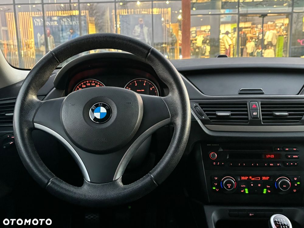 BMW X1 - 12