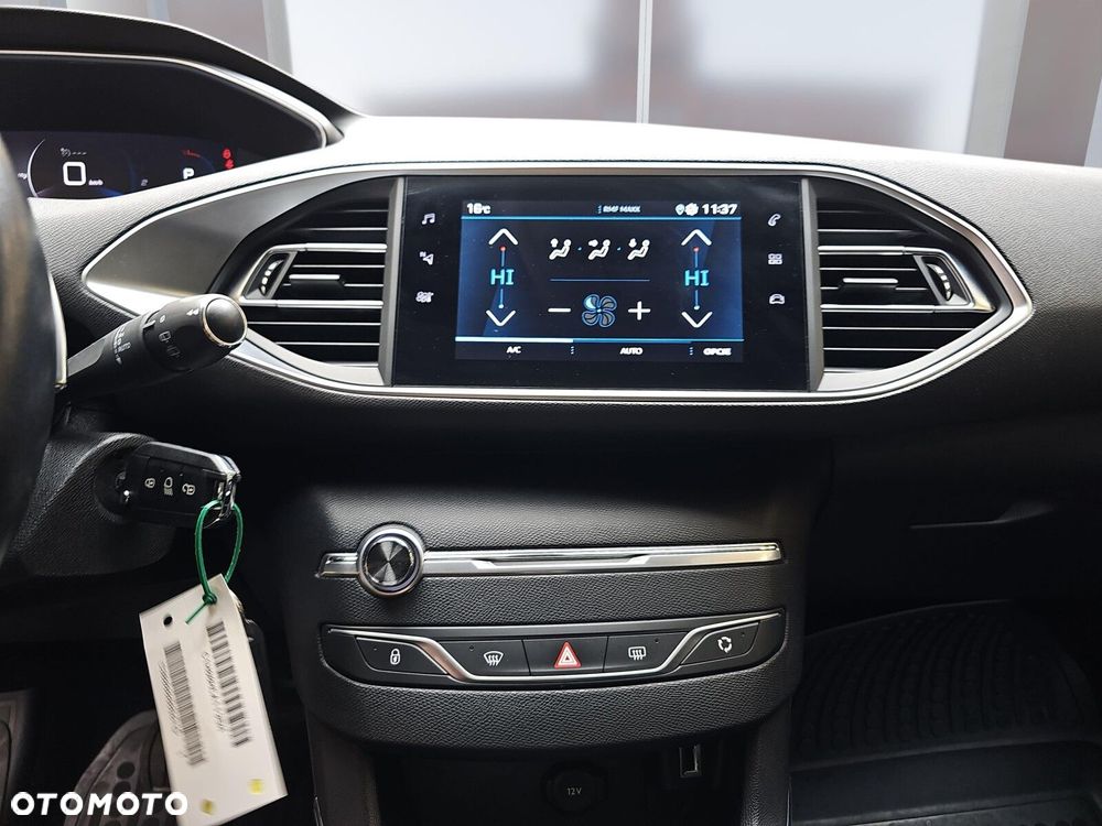 Peugeot 308 1.5 BlueHDi Active Pack S&S EAT8 - 13