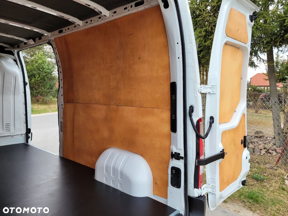 Ford Transit Skrzynia 3.65 m - 15