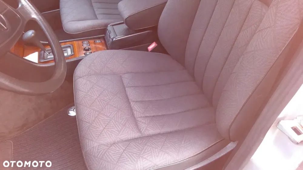 Mercedes-Benz Klasa E - 13