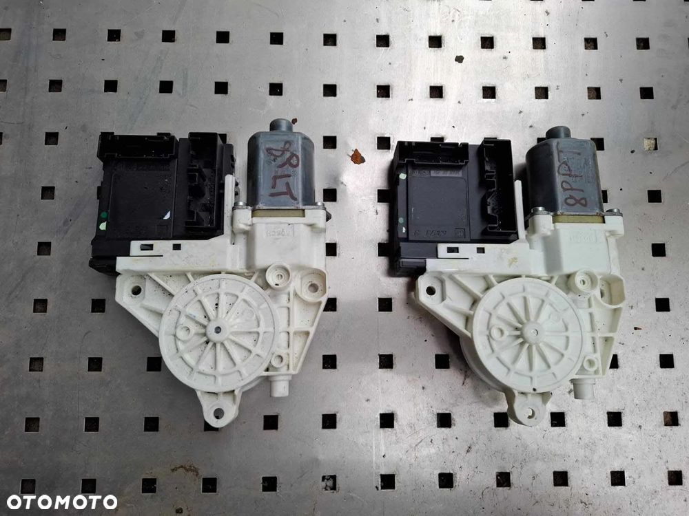 SILNICZEK PODNOSZENIA SZYBY MECHANIZM TYŁ MODUŁ TYLNEJ AUDI A3 8P 8P0 PRAWY LEWY TYLNY - 1