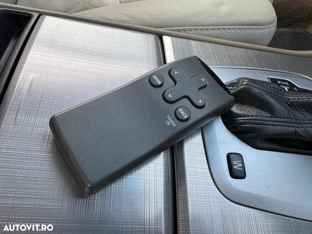 Volvo XC 90 D5 AWD Geartronic Edition Pro - 7