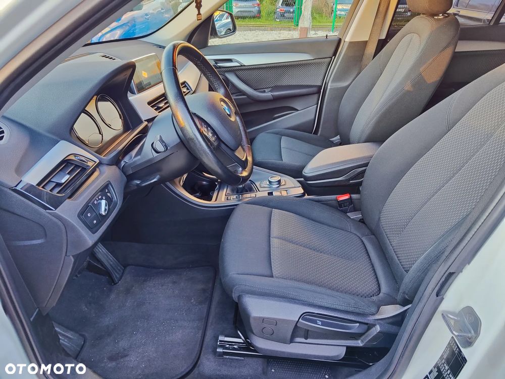 BMW X1 xDrive20d Advantage sport - 18