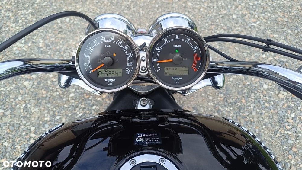 Triumph Rocket - 7