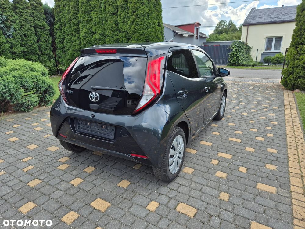 Toyota Aygo x - 6