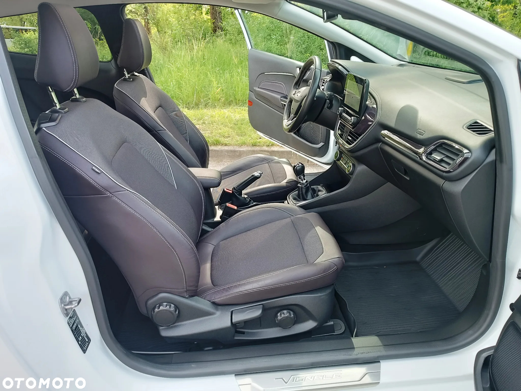 Ford Fiesta 1.0 EcoBoost S&S VIGNALE - 18
