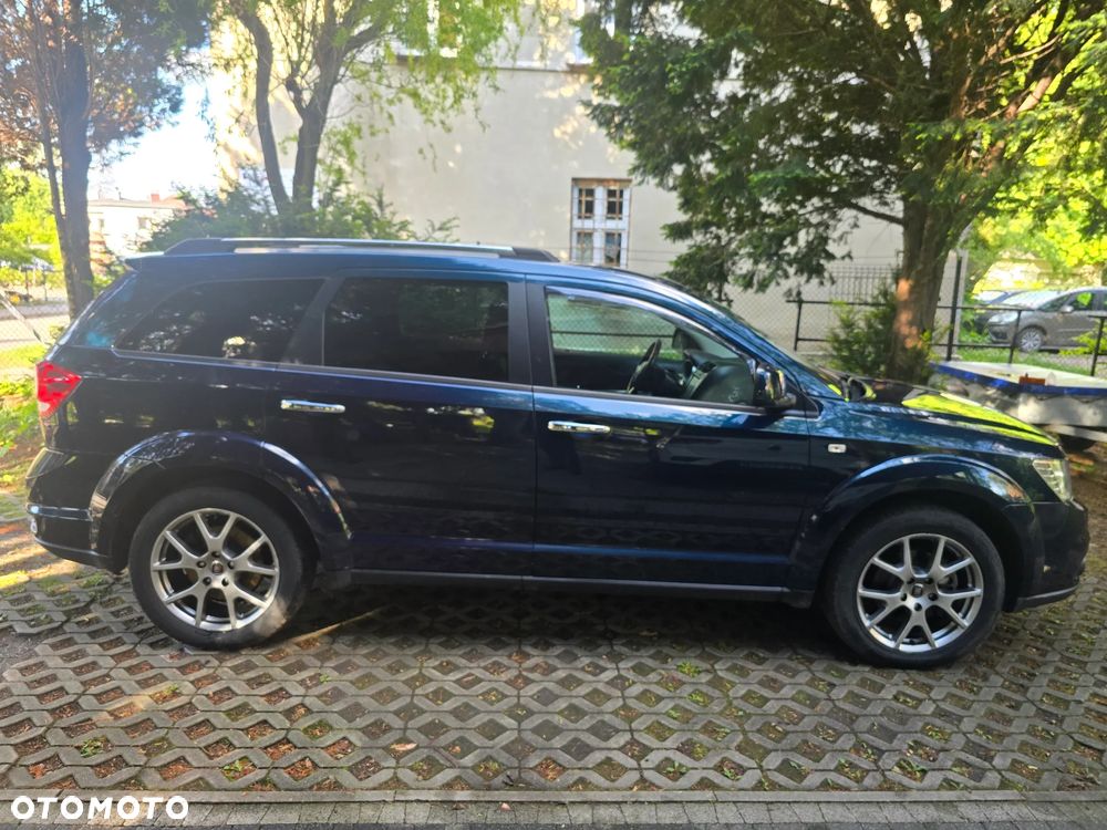 Fiat Freemont 2.0 Multijet Lounge AWD - 3