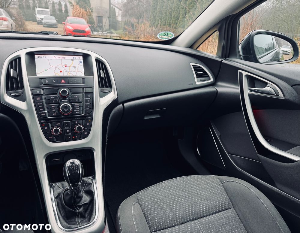 Opel Astra 1.6 Turbo Sport - 14