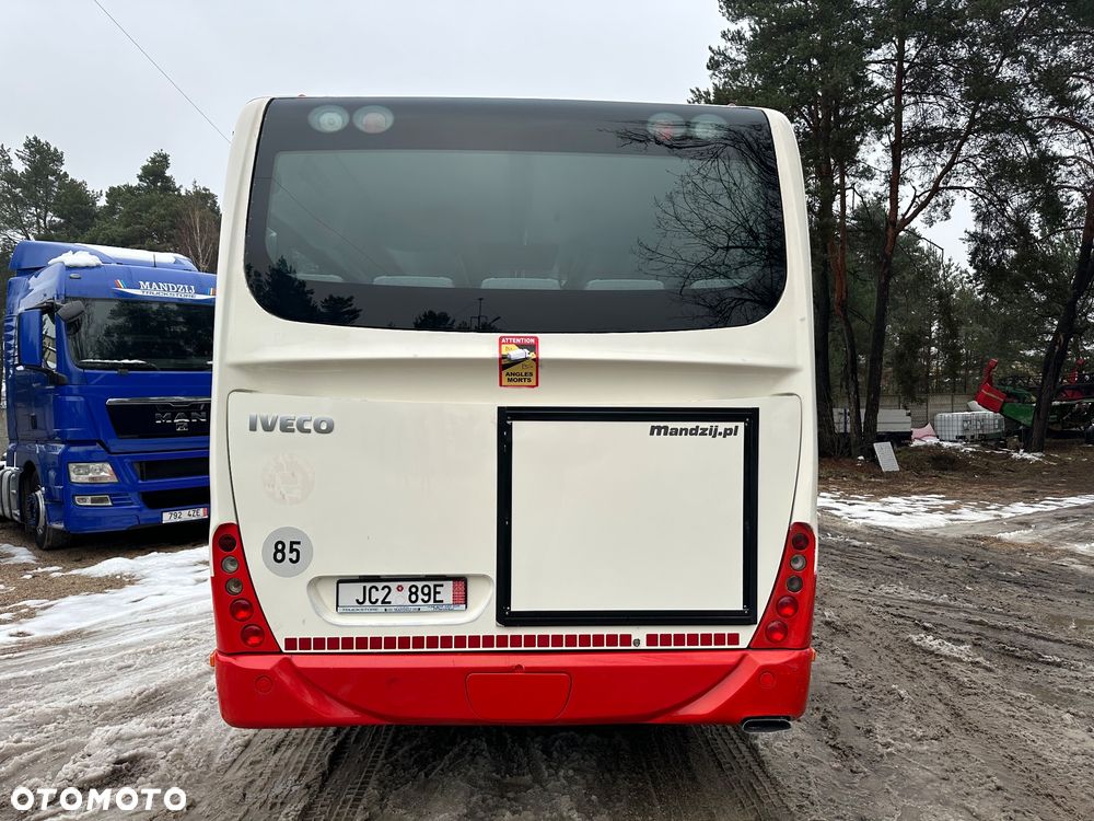 Irisbus CROSSWAY IVECO SFR161 MANUAL RETARDER KLIMA 12m NISKI POKŁAD DO PRZEWOZU OSÓB NIEPEŁNOSPRAWNYCH 39-SIEDZEŃ 57-STOJĄCYCH 560000km OPONY:275/70/22.5-NOWE!!! NAWIEWY PRZYCIEMNIONE SZYBY 2009r ŁADNY - 9