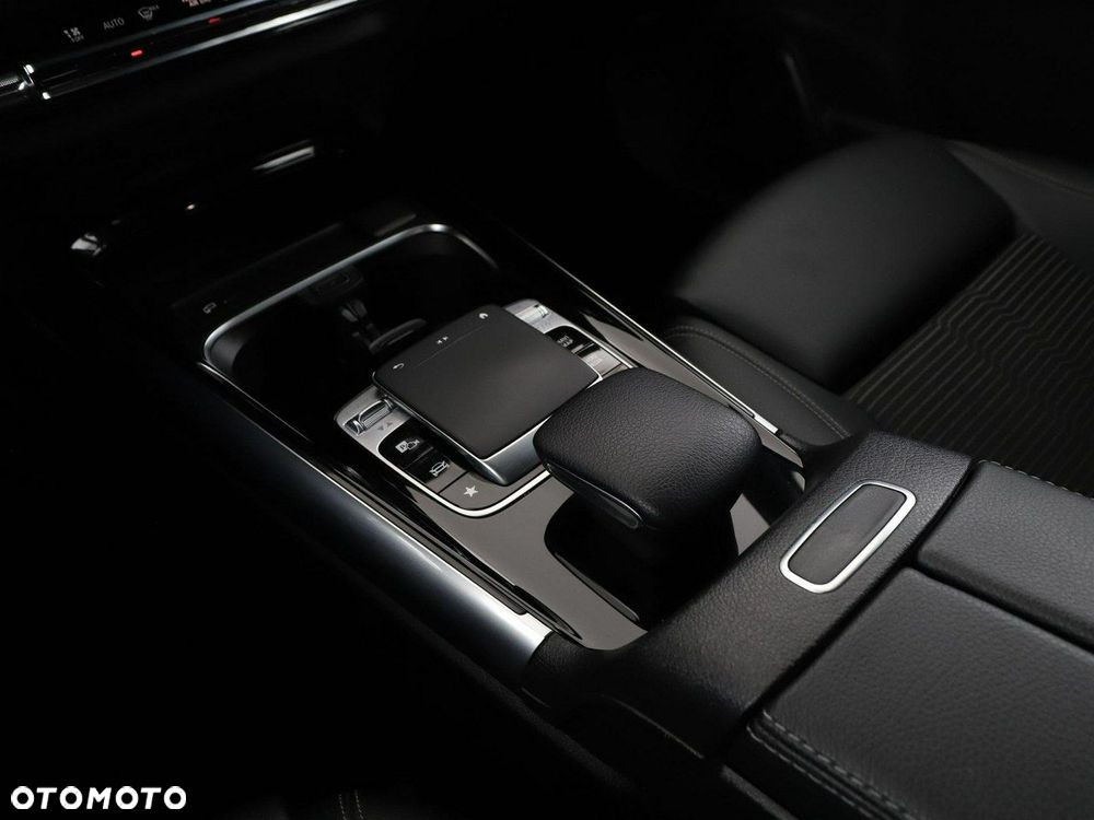 Mercedes-Benz Klasa B 200 d Progressive 8G-DCT - 30