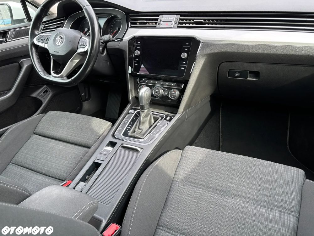 Volkswagen Passat 1.5 TSI EVO Comfortline DSG - 14
