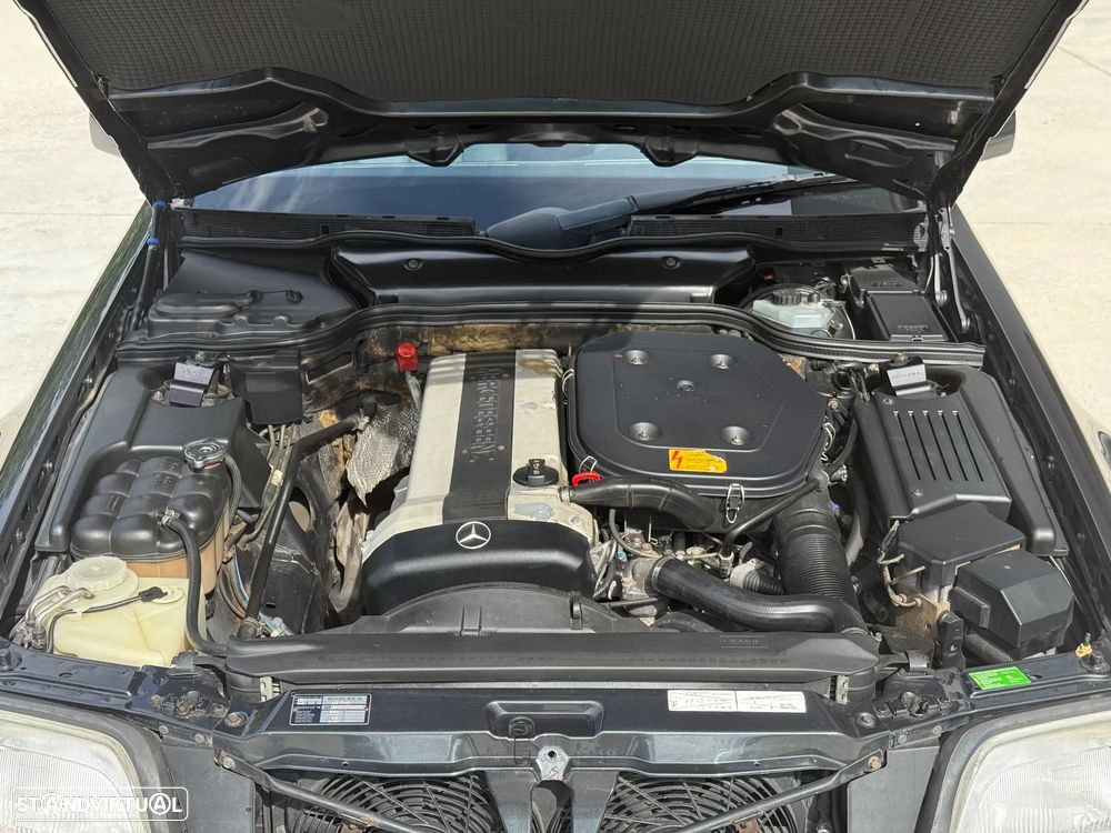 Mercedes-Benz SL 300 - 29