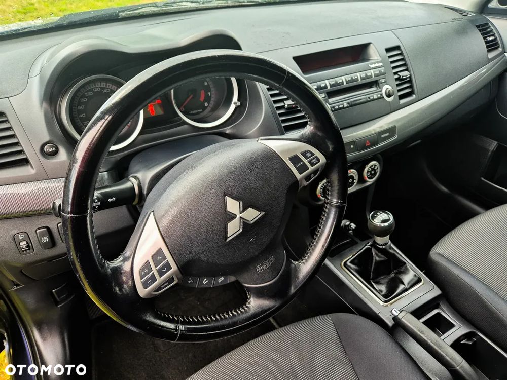 Mitsubishi Lancer - 20