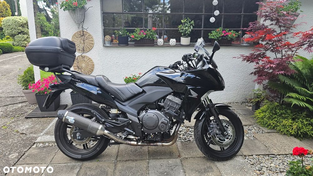 Honda CBF - 2