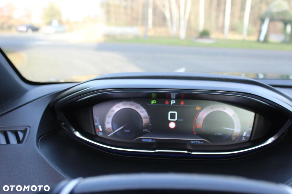 Peugeot 5008 BlueHDi 130 EAT8 GT - 17