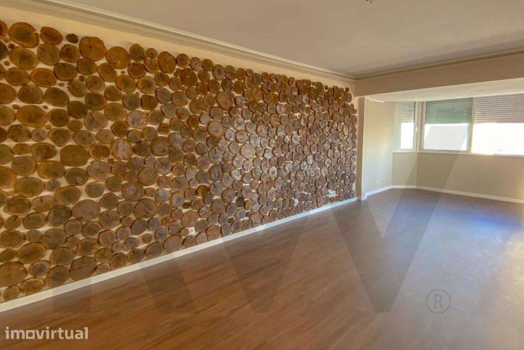 Cascais Apartamento T4 totalmente renovado, para arrendamento, excelen - Grande imagem: 4/21
