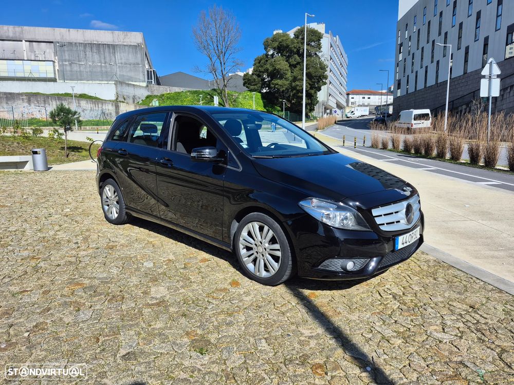 Mercedes-Benz B 180 CDI BlueEFFICIENCY - 2