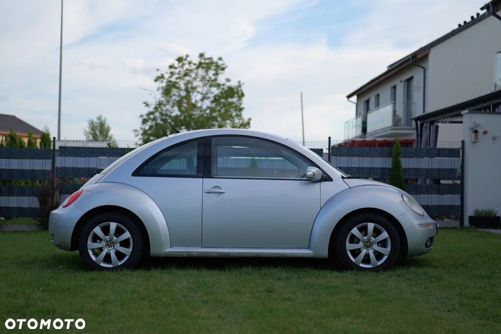 Volkswagen New Beetle 1.9 TDI - 26